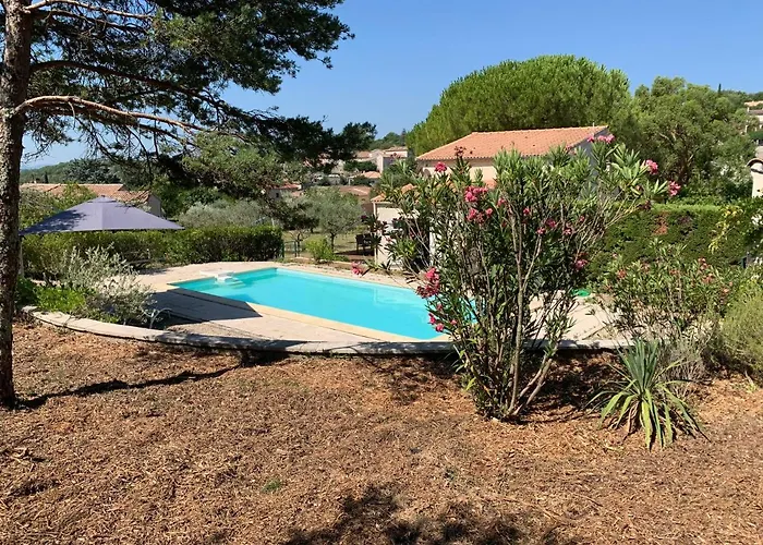 Maison L'eucalyptus בית נופש Chauzon